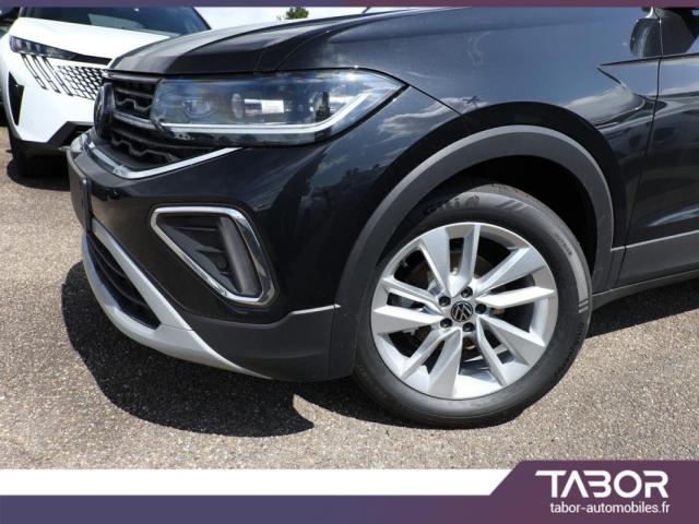 Volkswagen T-Cross image 1