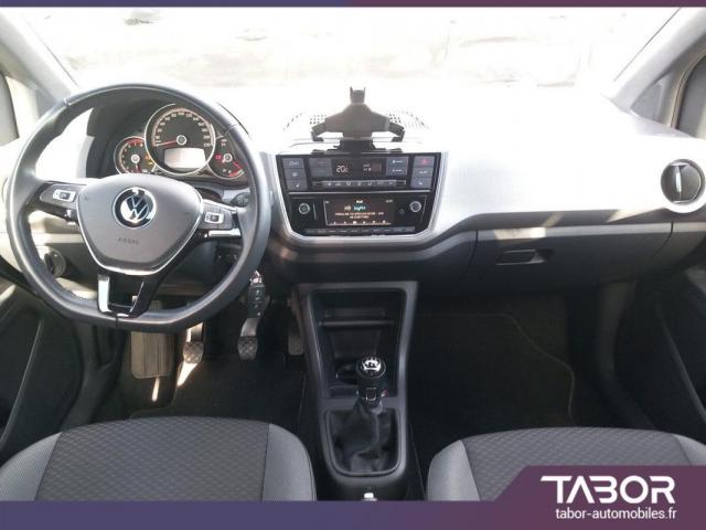Volkswagen Up! image 3