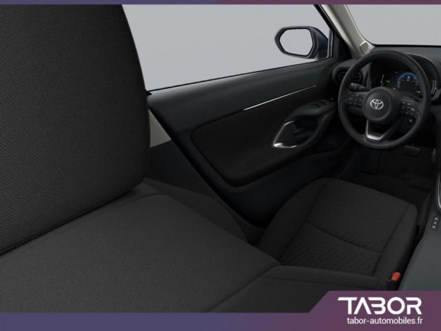 Toyota Yaris Cross image 9