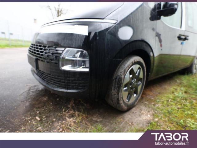 Hyundai Staria image 6