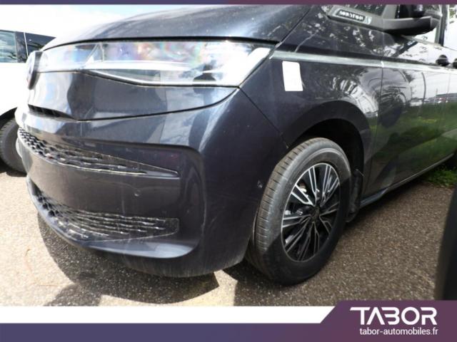 Volkswagen Multivan image 8