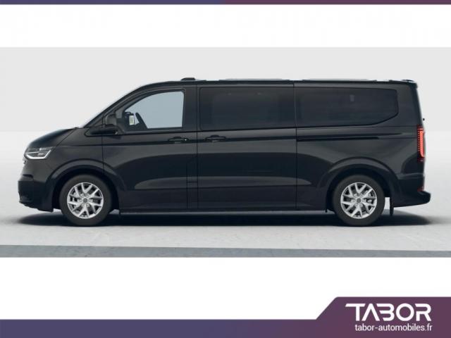 Volkswagen Caravelle image 9