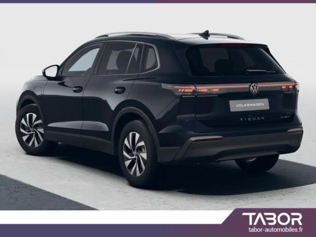 Volkswagen Tiguan image 8