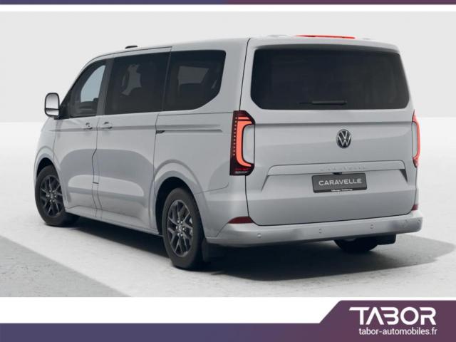Volkswagen Caravelle image 3