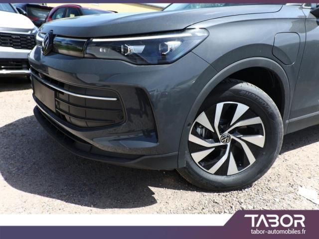 Volkswagen Tiguan image 9