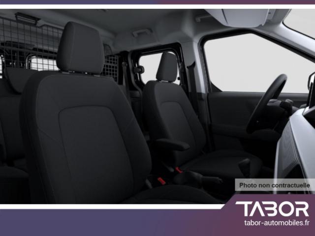 Ford Transit Courier image 3