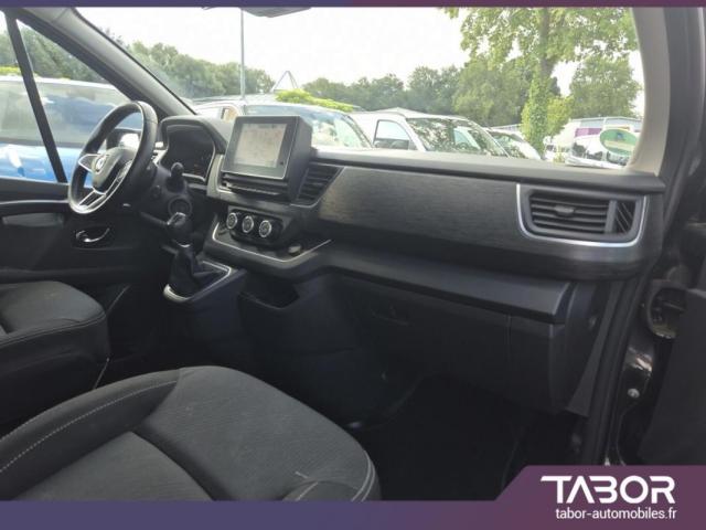Renault Trafic image 7