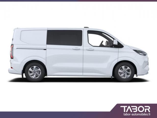 Ford Transit Custom image 3