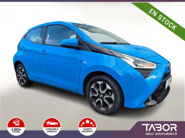 Toyota Aygo 1.0 72 X-Play Club Cam Clima 15p