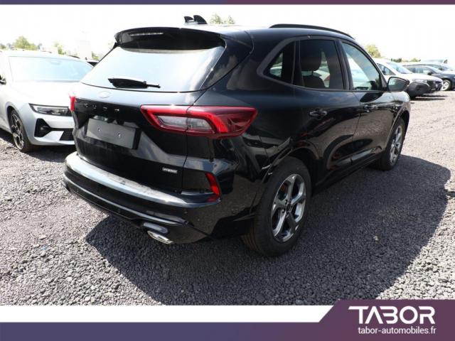 Ford Kuga image 3