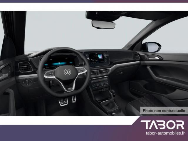 Volkswagen T-Cross image 2