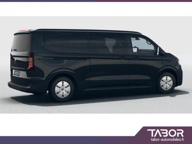 Volkswagen Caravelle image 6