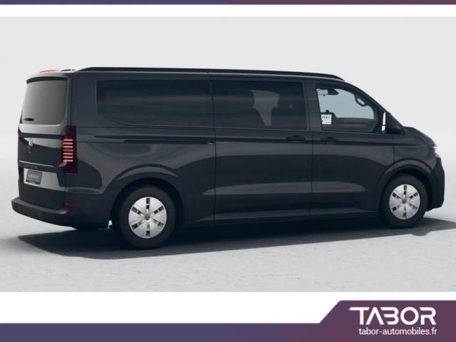 Volkswagen Caravelle image 8