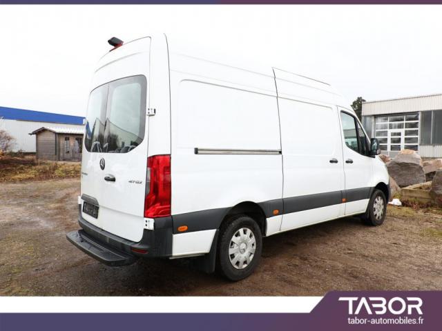 Mercedes Benz Sprinter image 8