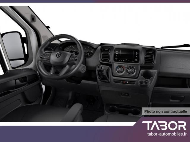 Peugeot Boxer image 4