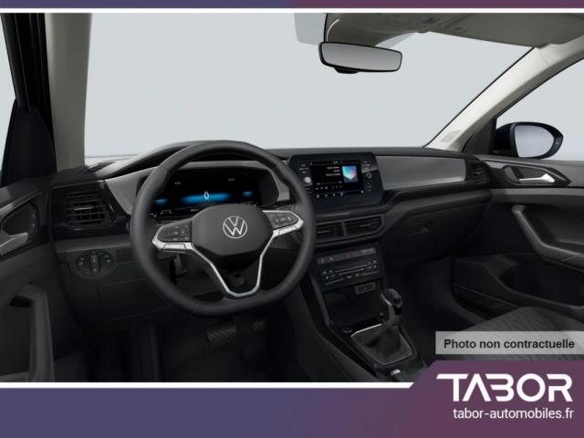 Volkswagen T-Cross image 3