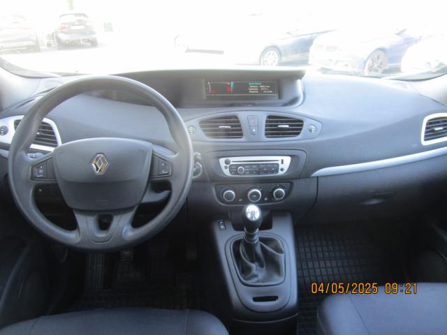 Renault Scénic image 4