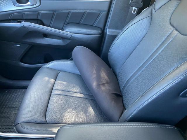 Kia Sorento image 8