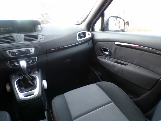 Renault Scénic image 2