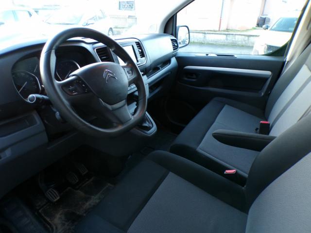 Citroen Jumpy image 2