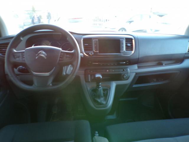 Citroen Jumpy image 1