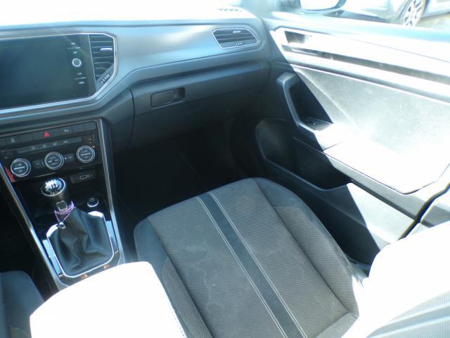 Volkswagen T-Roc image 1