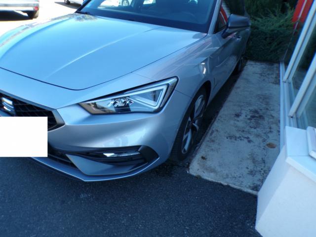 Seat Leon image 2