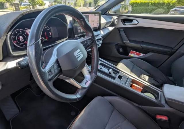 Seat Leon image 5