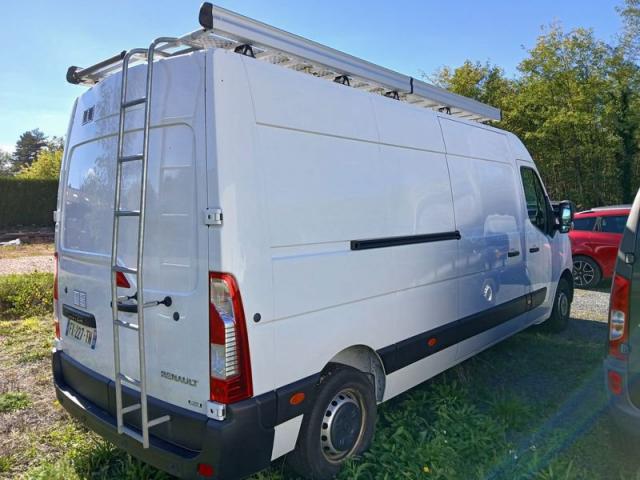 Renault Master image 1