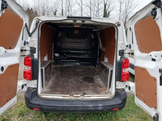 Peugeot Expert image 2