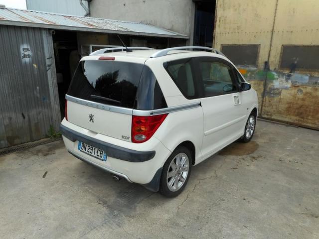 Peugeot 1007 image 8