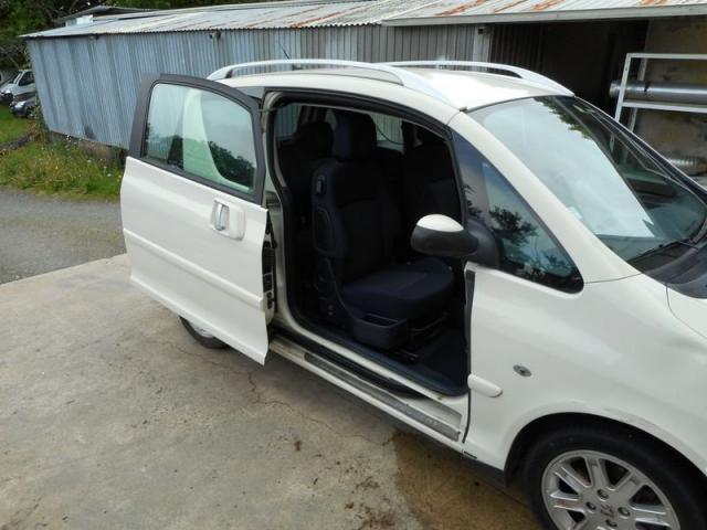 Peugeot 1007 image 9
