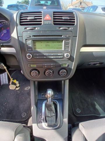 Volkswagen Golf image 2