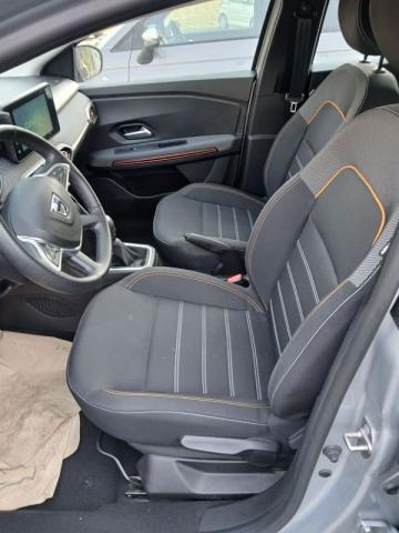 Dacia Sandero image 1