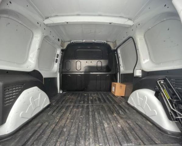 Renault Kangoo Express image 2