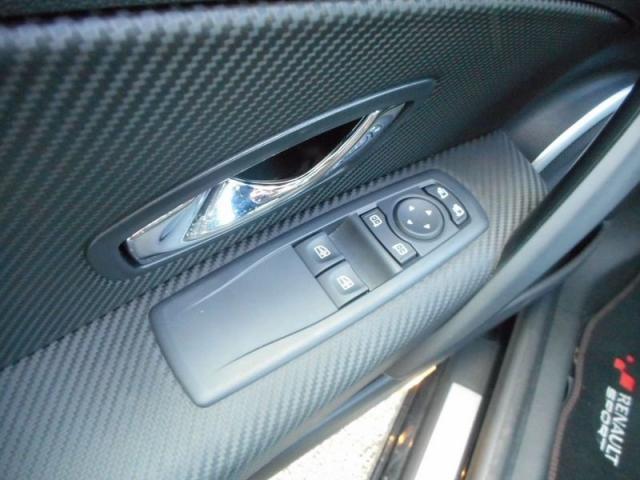 Renault Mégane Coupé image 3