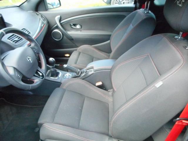 Renault Mégane Coupé image 1