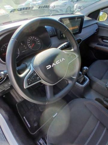 Dacia Sandero image 9