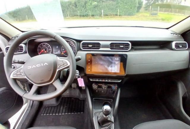 Dacia Duster image 8