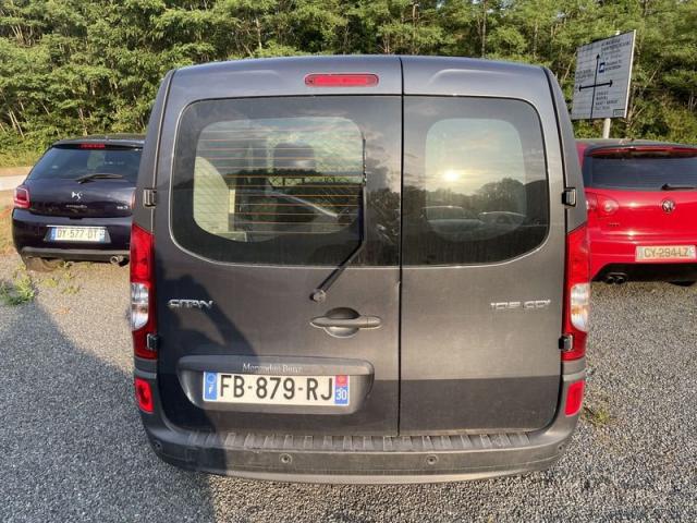 Mercedes Benz Vito image 3