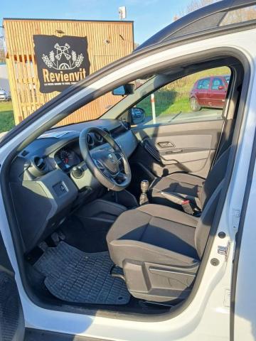 Dacia Duster image 5