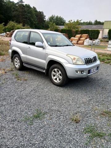 Toyota Land Cruiser image 5