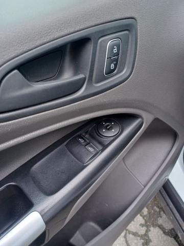 Ford Tourneo Connect image 8