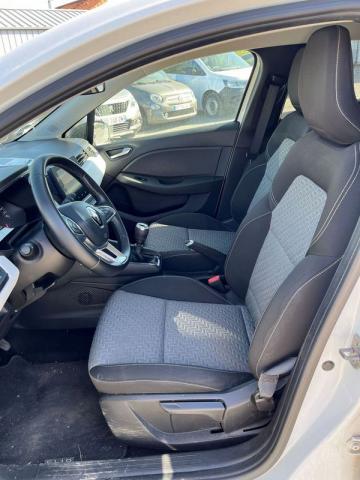 Renault Clio image 2