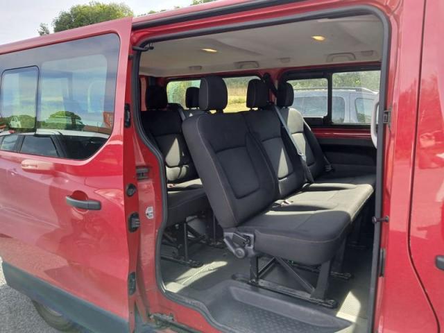Renault Trafic image 8
