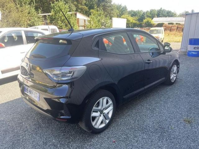 Renault Clio image 2