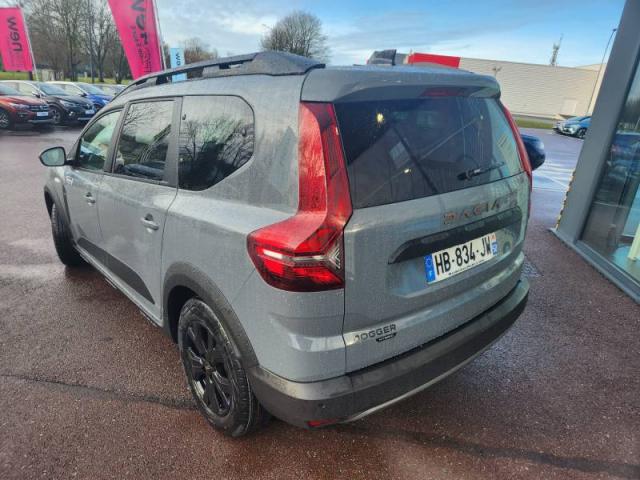 Dacia Jogger image 1