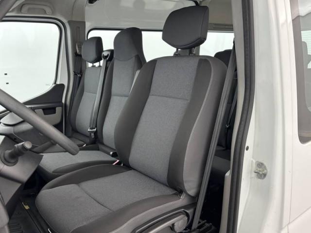 Renault Master image 1
