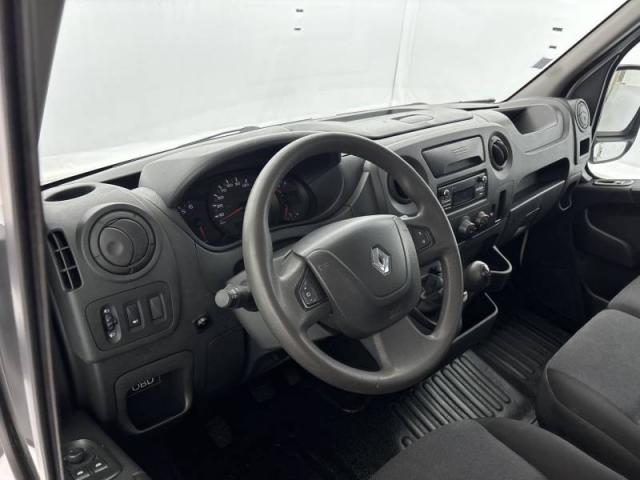 Renault Master image 1