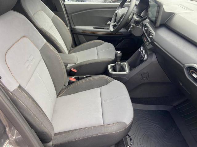 Dacia Jogger image 1